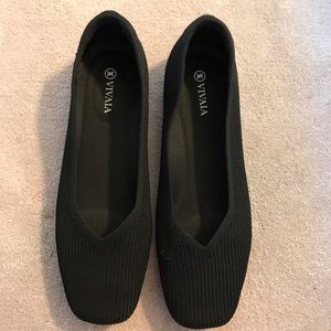 Vivaia Margot 2.0 Square Toe Flats